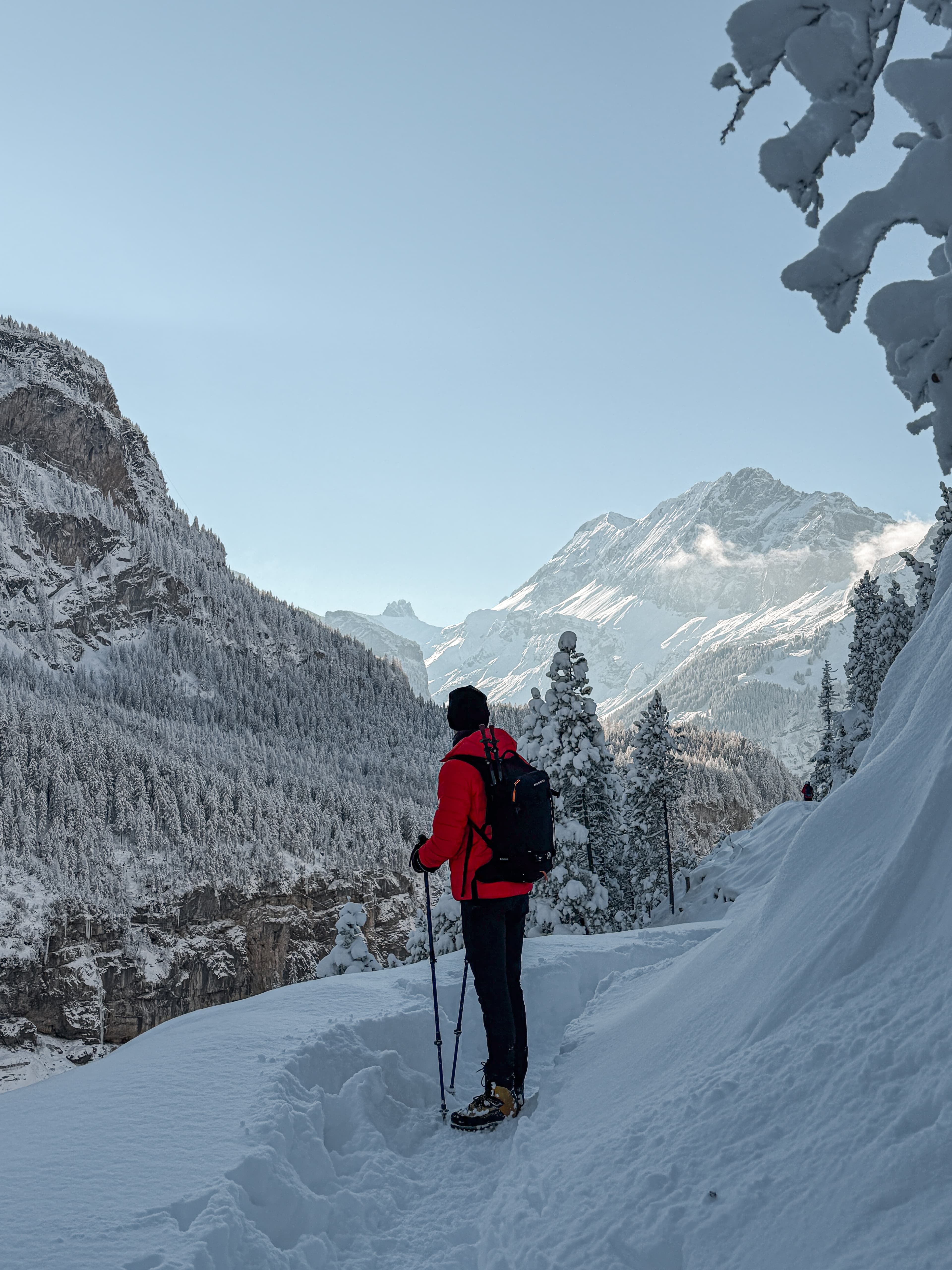 The Oeschinen Lake in a winter scene
