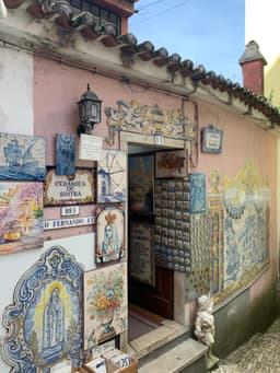 Day 2: Daytrip to Sintra and battle of the pastries