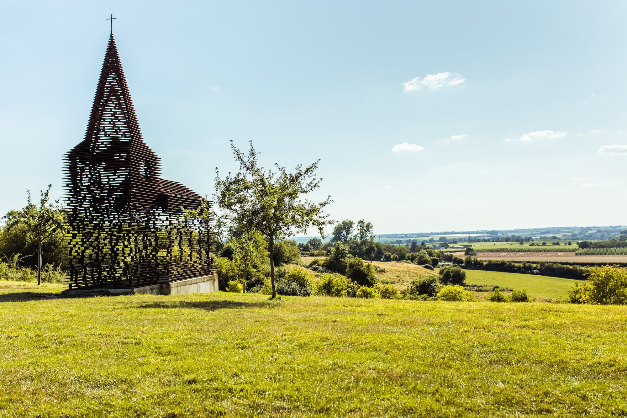 A taste of fruit and art in Borgloon