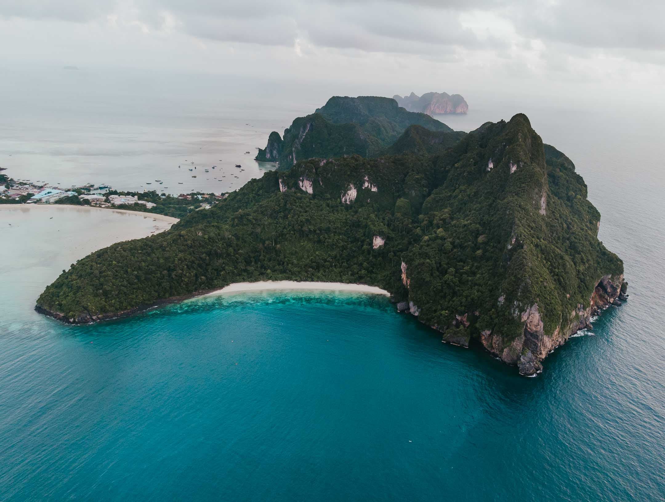 Is Koh Phi Phi, Thailand, een bezoek waard?