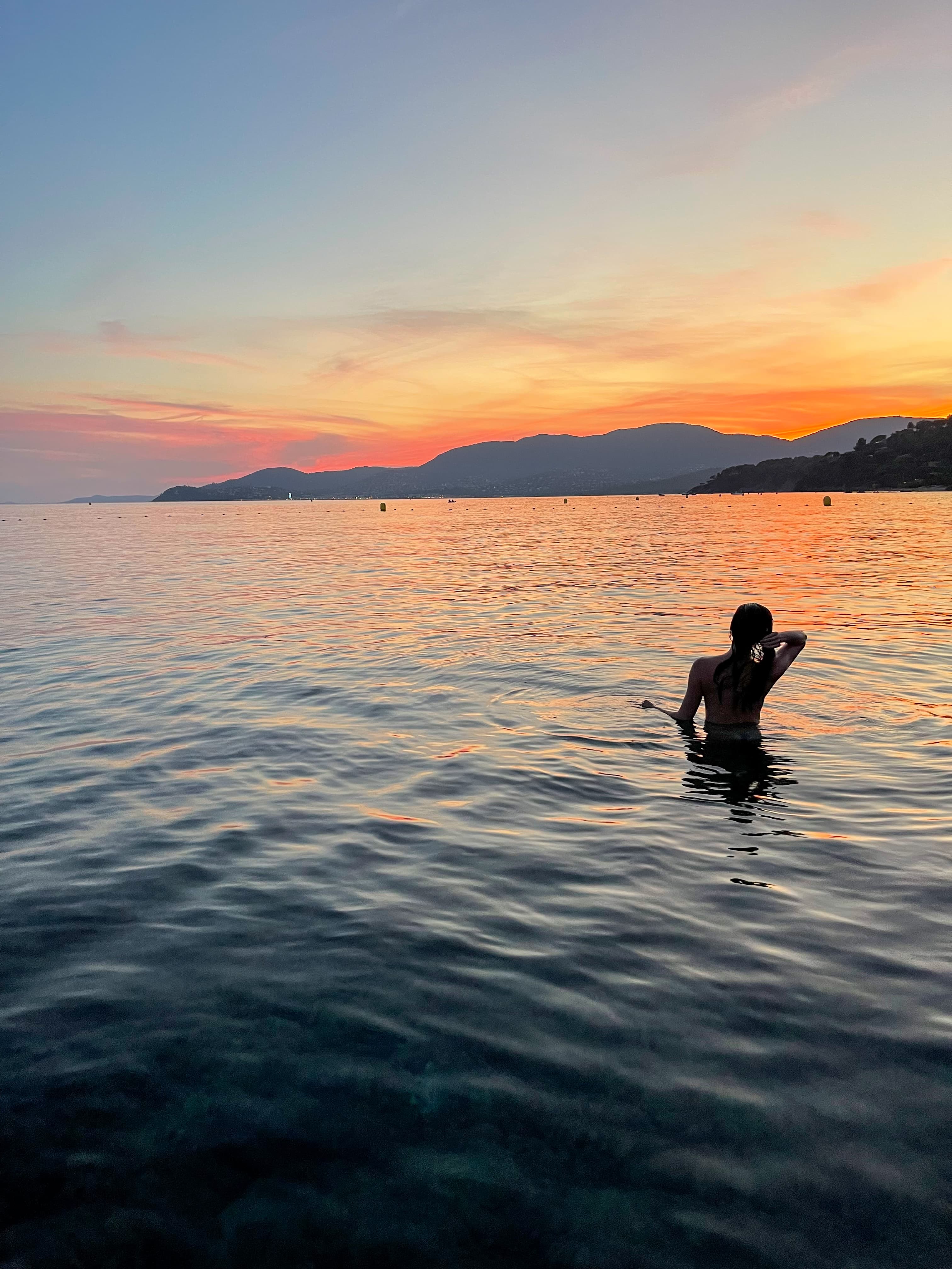 Low-budget camping trip to France for bon vivants