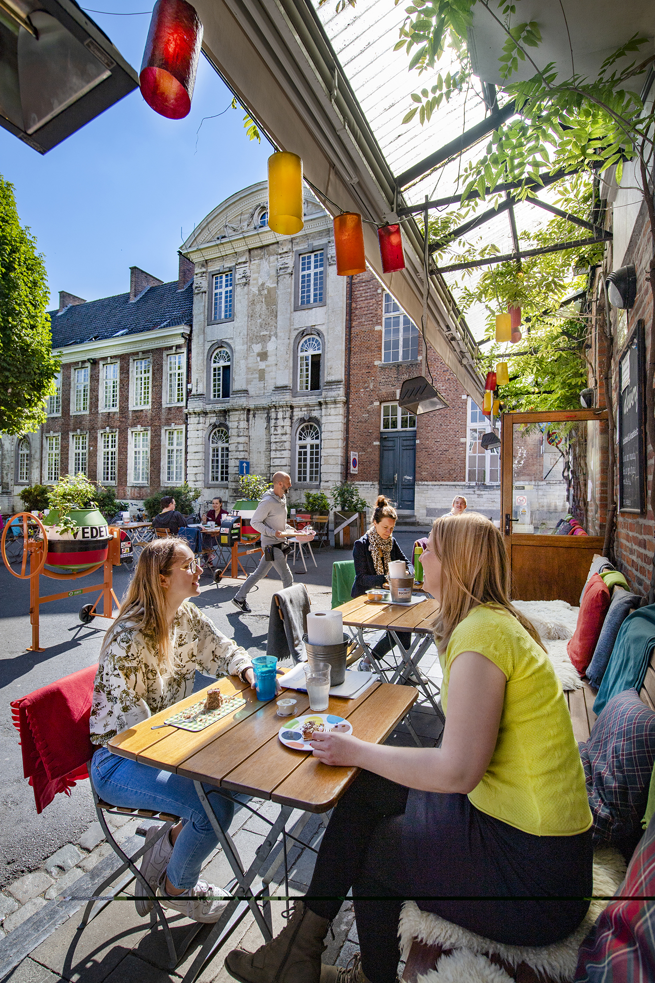 Zondag - koffie, buitenwijken en cultuur